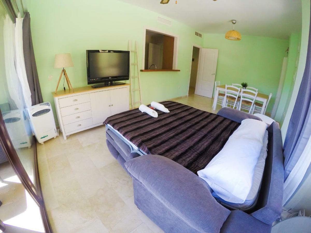 Burriana Beach Apartment 内尔哈 外观 照片