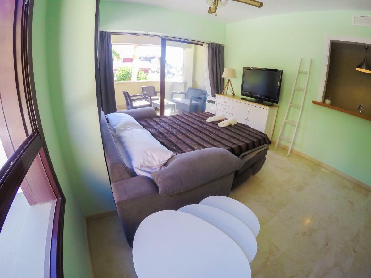 Burriana Beach Apartment 内尔哈 外观 照片