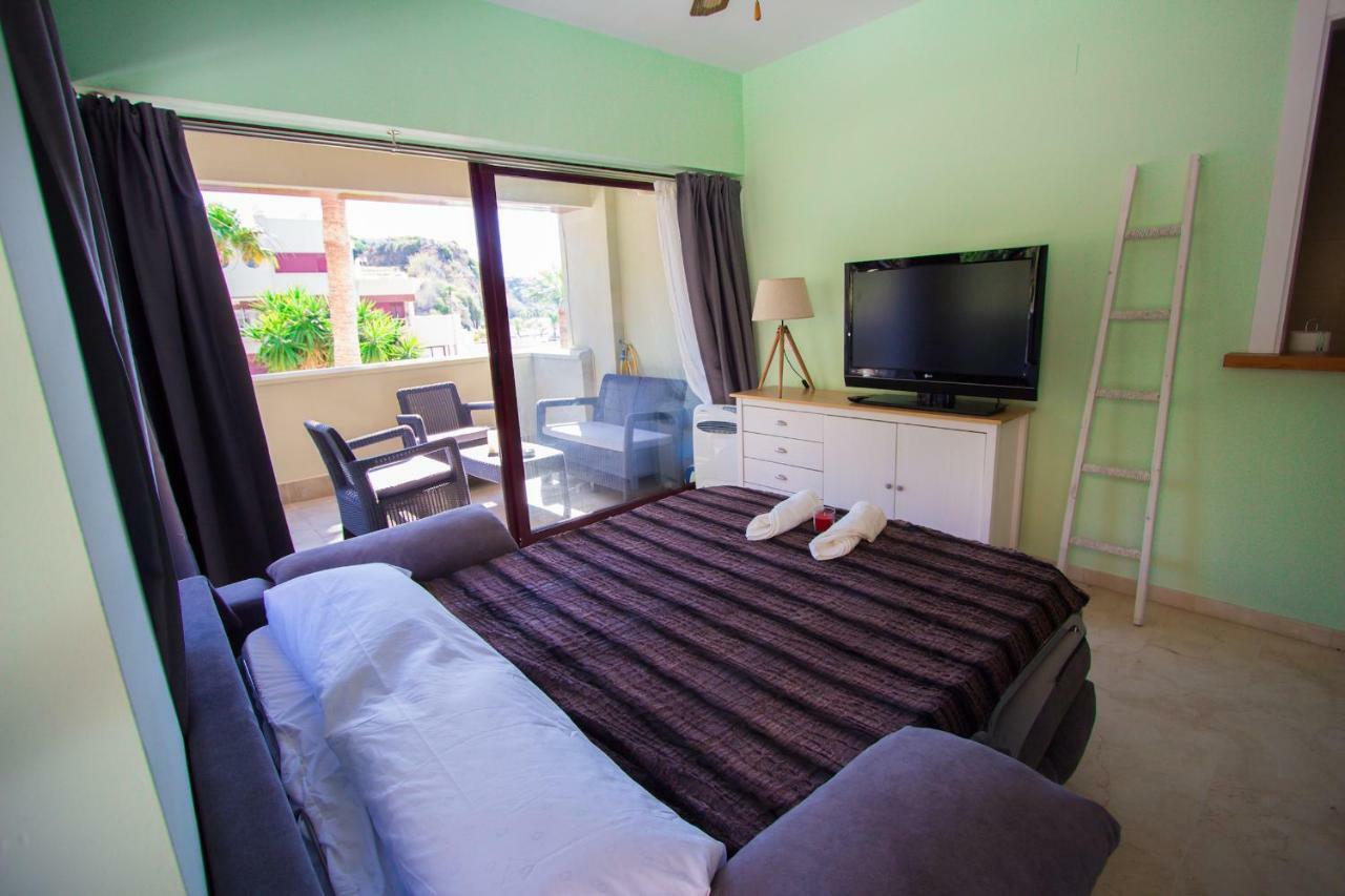 Burriana Beach Apartment 内尔哈 外观 照片